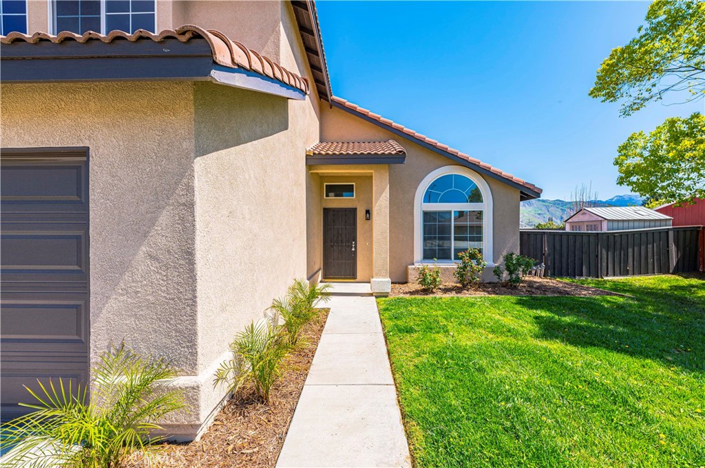 1445 Lechuga Way