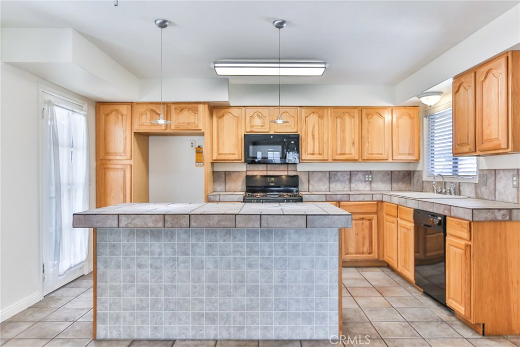 Sunshine (SUHB) - Residential