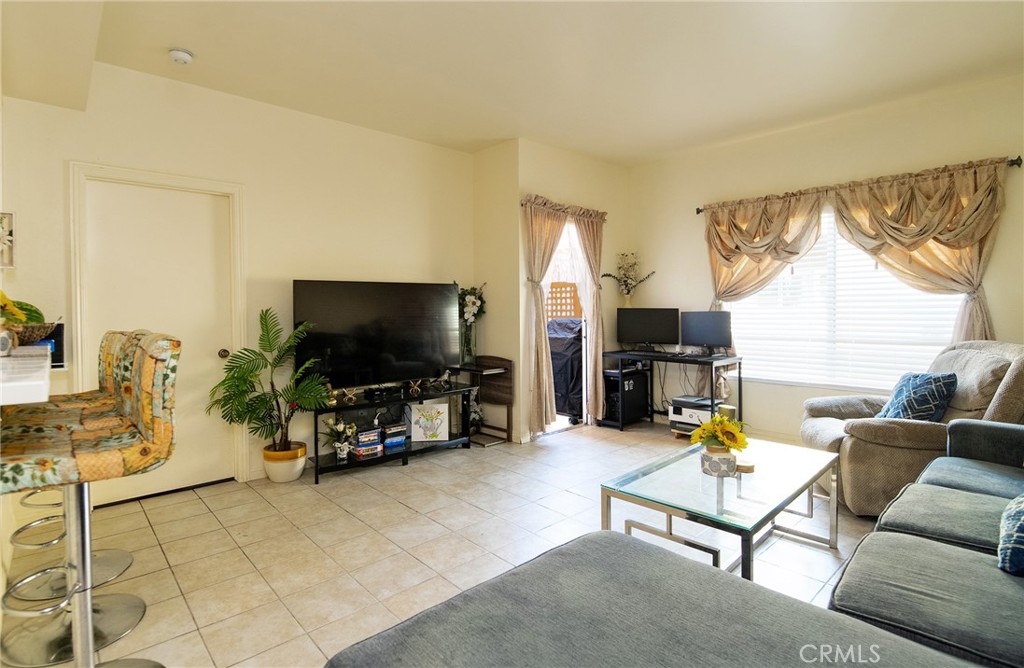 2936 Belgrave Avenue 205