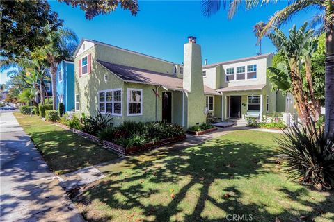 5113 E The Toledo Long Beach CA 90803