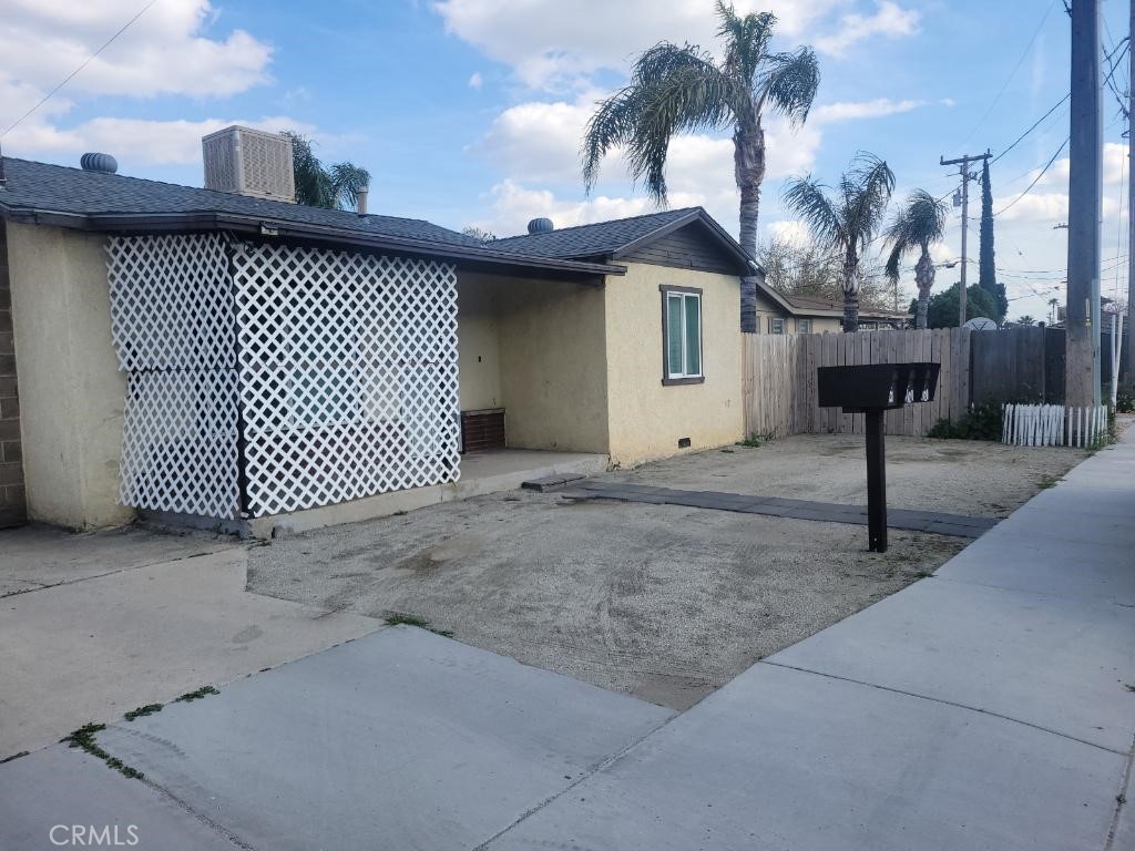 View Bakersfield, CA 93306 multi-family property
