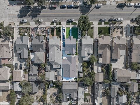 A home in Inglewood