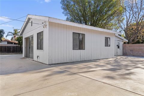 A home in Reseda