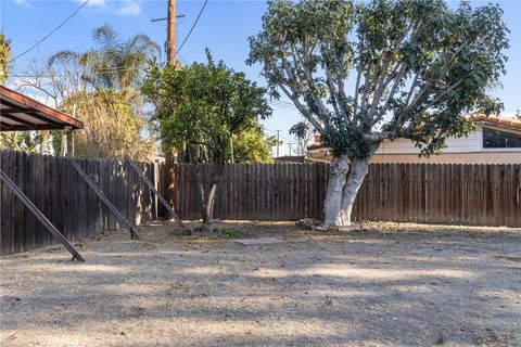 A home in Reseda