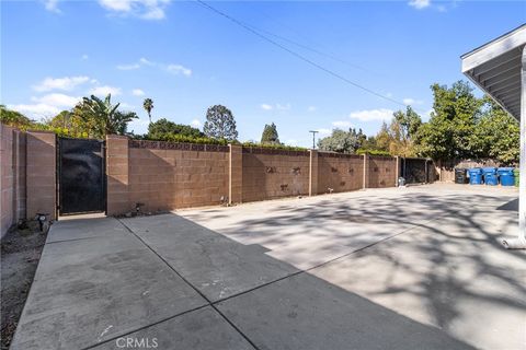 A home in Reseda