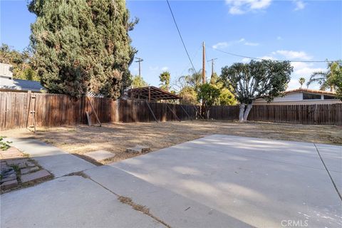 A home in Reseda