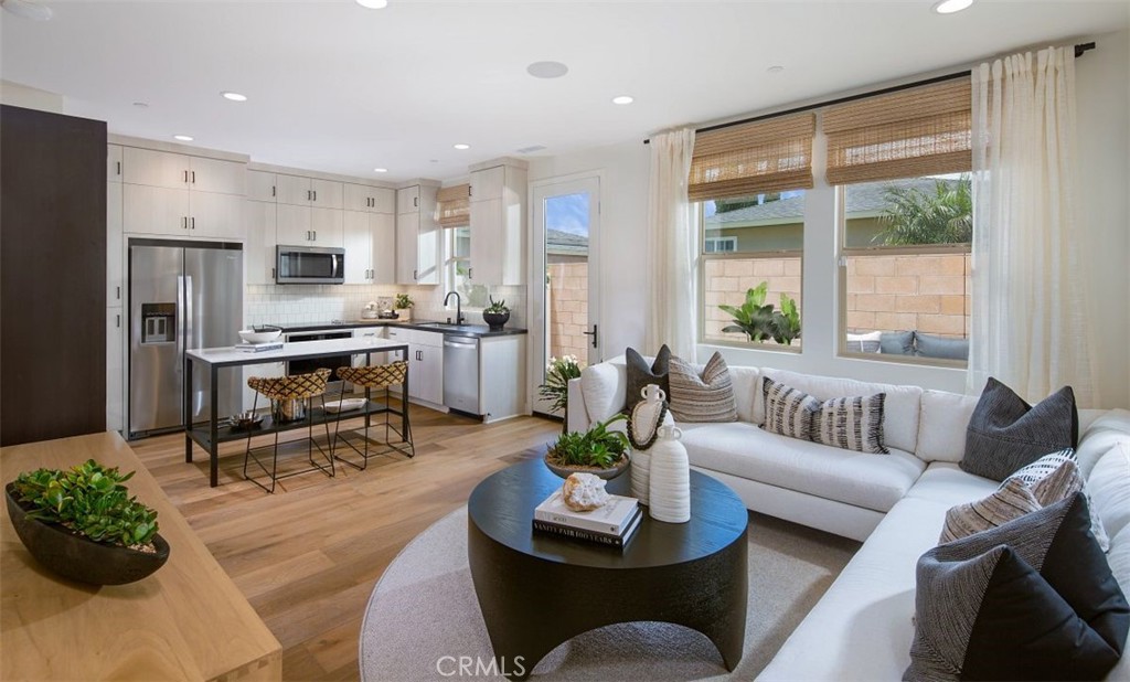 ,Cameron Lane - Residential