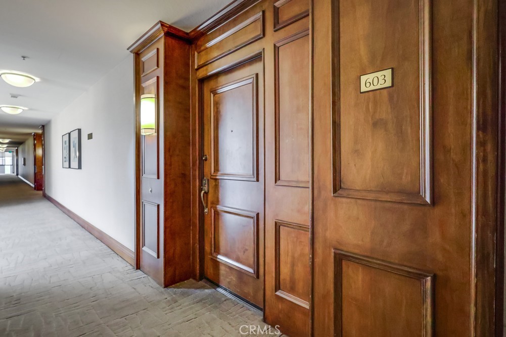 880 W 1st Street 603