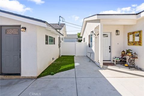 A home in Inglewood