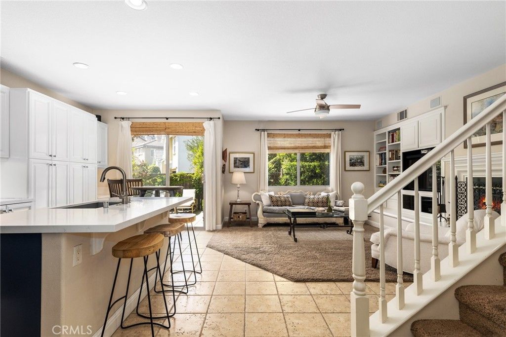 listing image 130725483993194215203