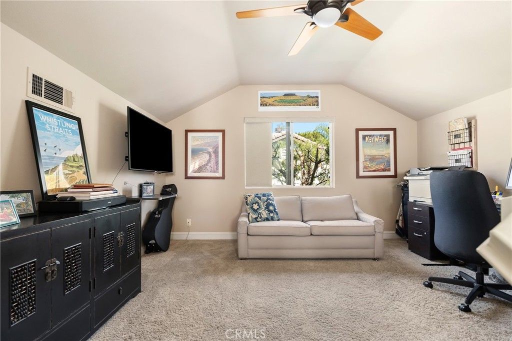 listing image 130727824462910431305