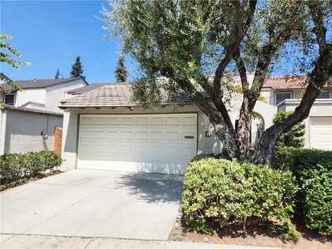 A home in La Mirada