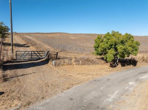 Tiny photo for 0 Hermosa Road, Templeton, CA 93465 (MLS # NS23059177)