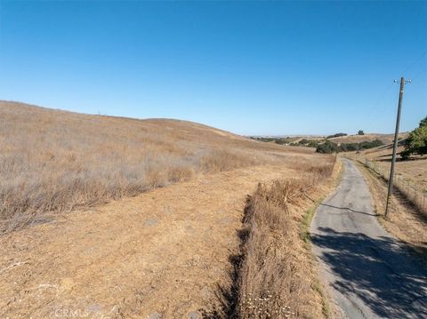 Tiny photo for 0 Hermosa Road, Templeton, CA 93465 (MLS # NS23059177)