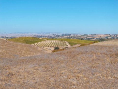 Tiny photo for 0 Hermosa Road, Templeton, CA 93465 (MLS # NS23059177)
