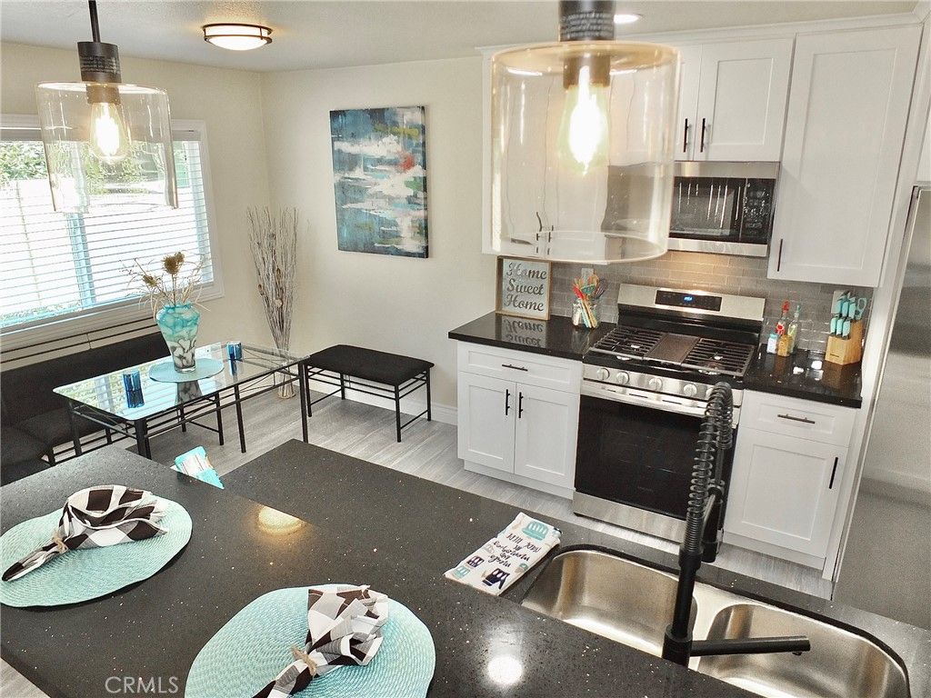 listing image 130729869146323583985