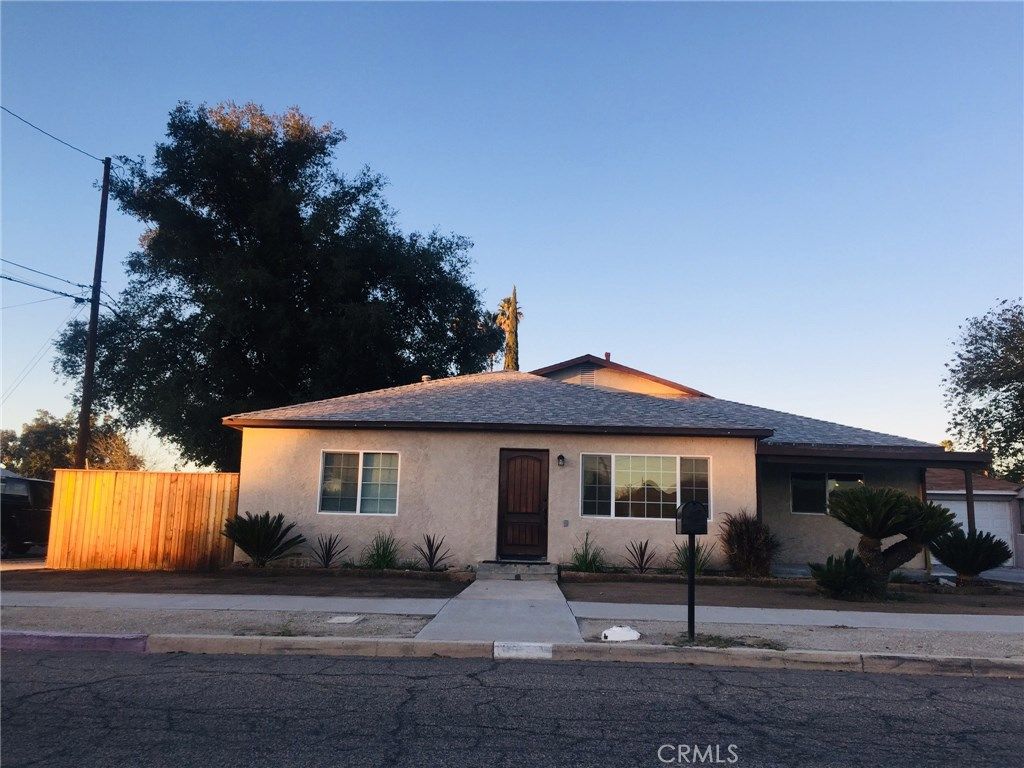 listing image 130728339623702003555