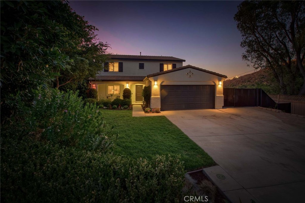 View North Tustin, CA 92705 house