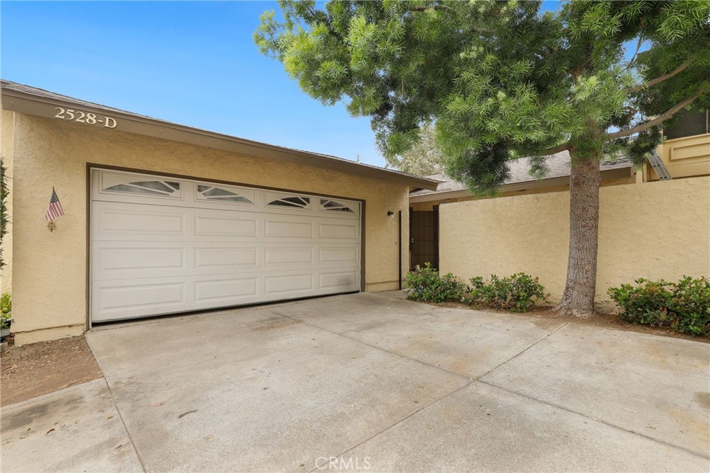 Shady Hollow Patio Homes I (SHP1) - Residential