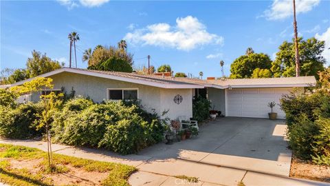 A home in Reseda