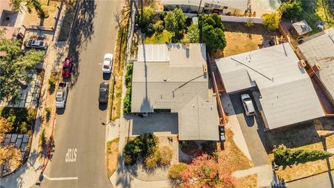 A home in Reseda