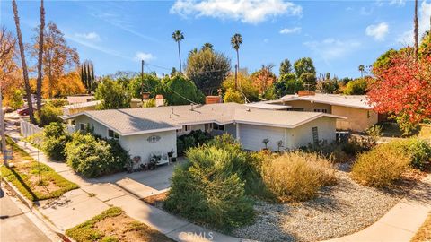 A home in Reseda