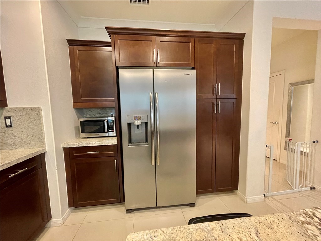 Santa Rosa (SROSA) - Residential Lease