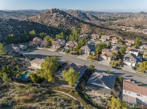 A home in Lake Elsinore