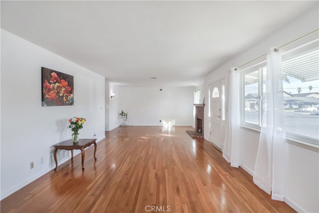 Similar Properties