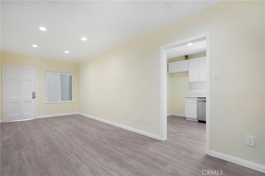 listing image 130726041522738763014