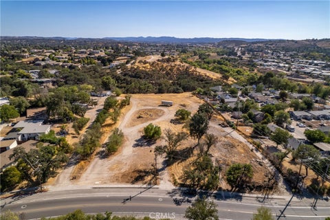 Photo of 420 Creston Road, Paso Robles, CA 93446 (MLS # NS21234433)
