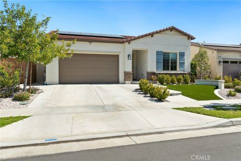 2308 nova way corona ca 92883