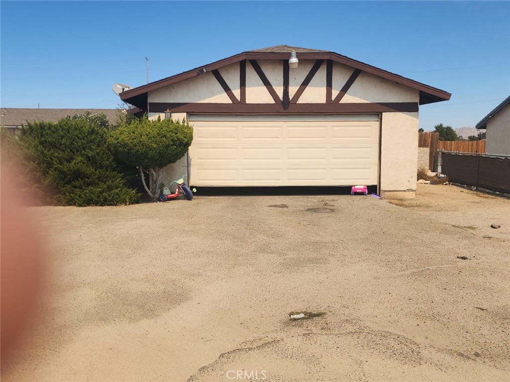 21194 Laguna Road