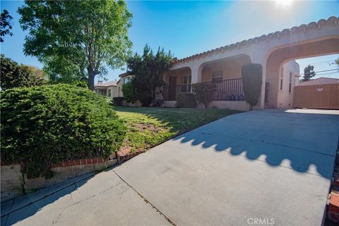 A home in Inglewood