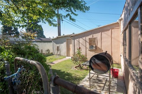 A home in Inglewood