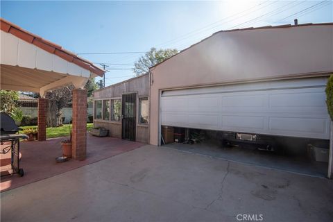 A home in Inglewood