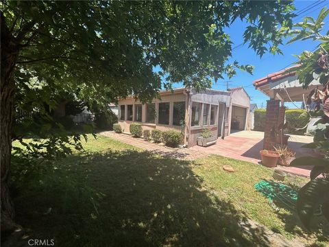 A home in Inglewood