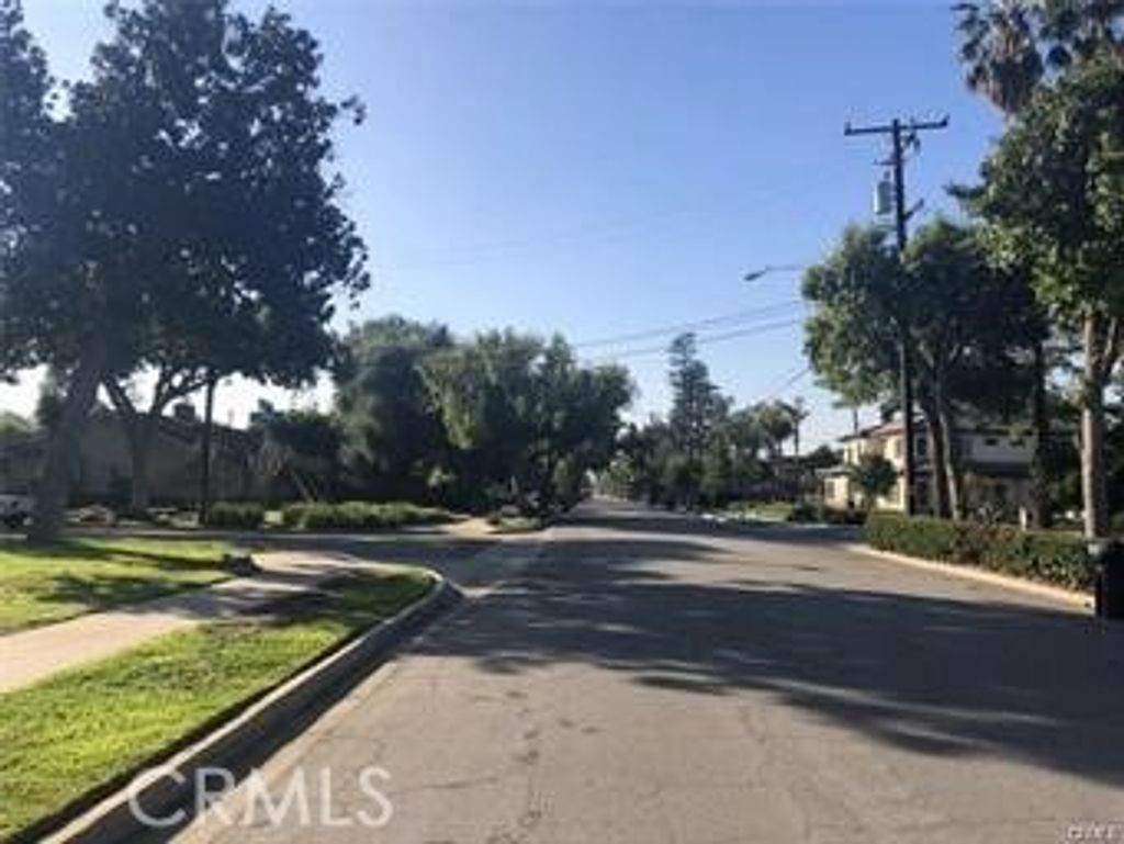 listing image 130724031159825225453