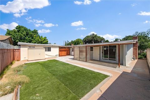 A home in El Monte