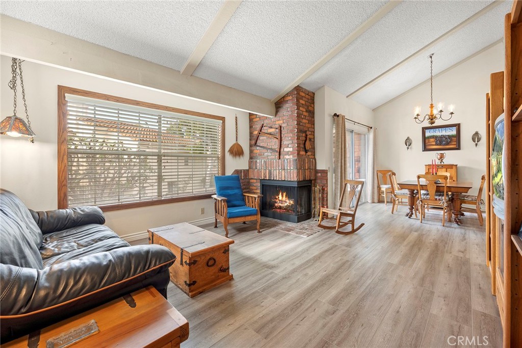 Photo 5 of 14 of 2182 Pacific Avenue 4D condo