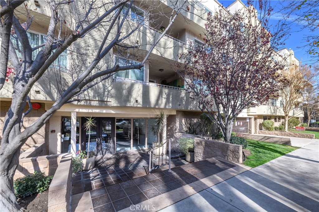 14569 Benefit Street 212