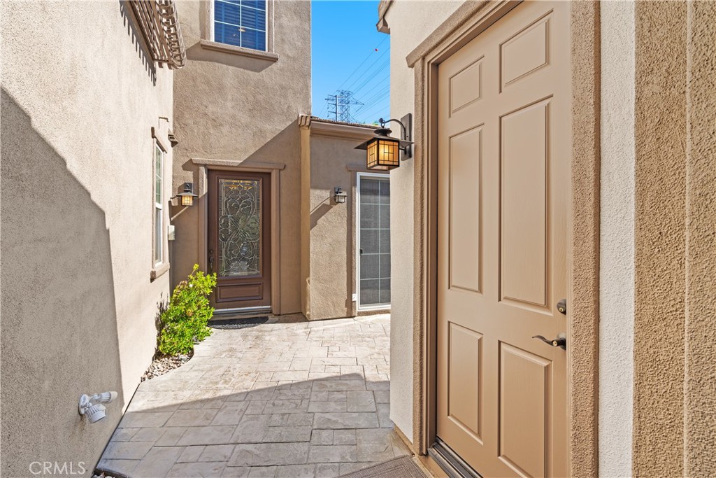 23706 Cottonwood Court