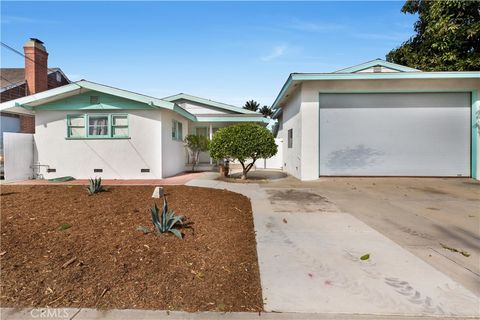 A home in Lomita