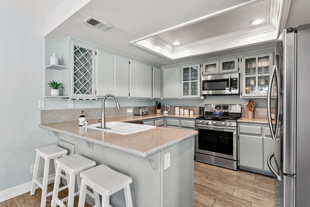 Mission Greens (R2) (MG) - Residential Lease