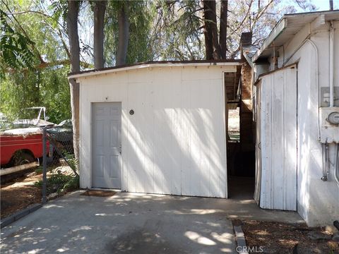 A home in Lake Elsinore