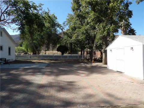 A home in Lake Elsinore