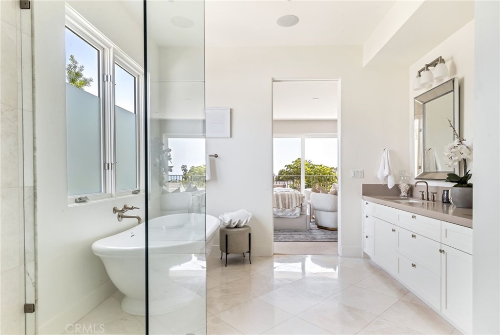 Corona Highlands (CORH) - Residential