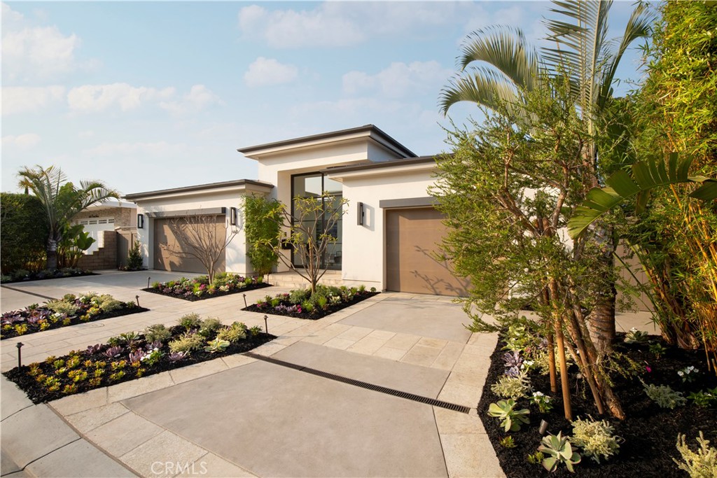 Corona Highlands (CORH) - Residential