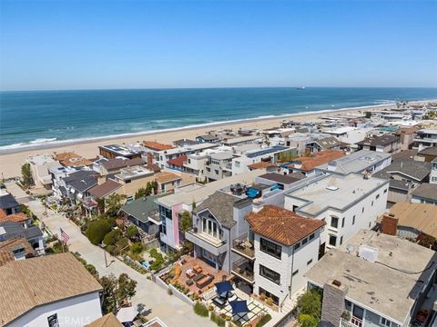 A home in Manhattan Beach