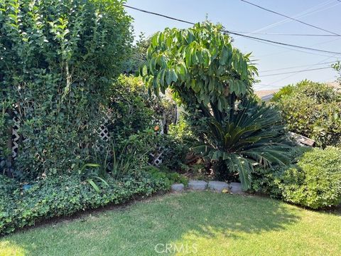 A home in El Monte